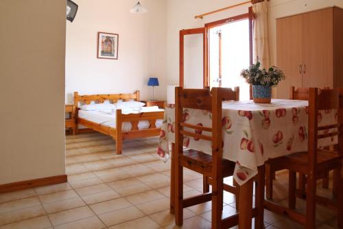  Seaview - selfcatering apartment - Helen No 2 in Xiropigado
