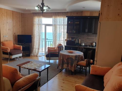 Apartment with sea view 37, Kobuleti (zdjęcie 10)