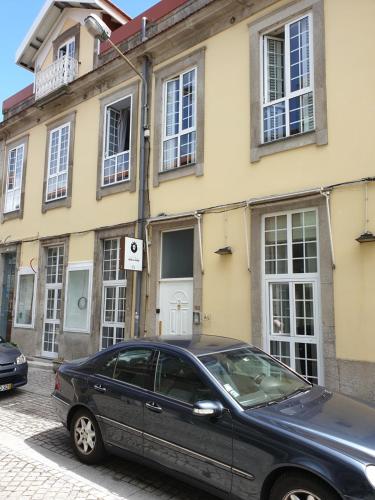 Exterior view, Leao de Ouro near Sushi No Mercado