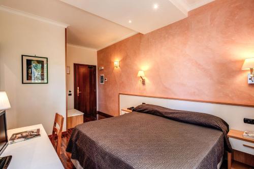 Hotel Roma Tiburtina Metro - image 9