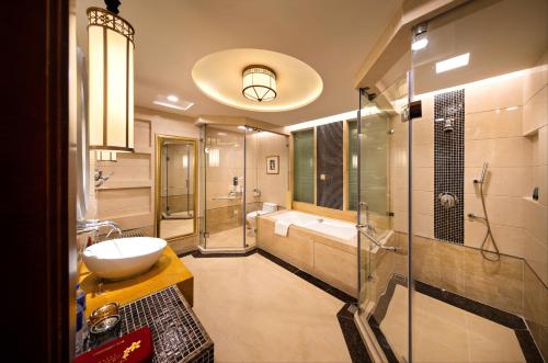 Good View Hotel Tangxia Room Type - Gardenview Superior King Room