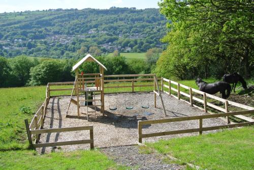 Cilhendre Holiday Cottages - The Old Cowshed