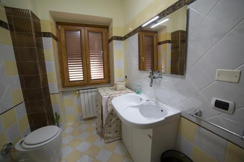 DOMUS CASTRUM VILLARUM B&B