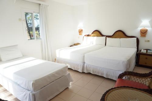 Playabachata Resort