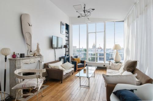 Artistic flat with an incredible view close to Eiffel Tower - Welkeys