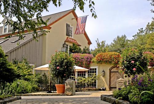 Restorāns, The Inn at Montchanin Village and Spa - A Historic Hotel of America in Greenville (DE)