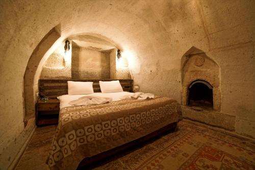 Cappadocia Caves Hotel Room Type - King Room with Spa Bath