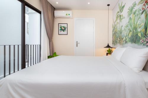 Studio Apartment image 8