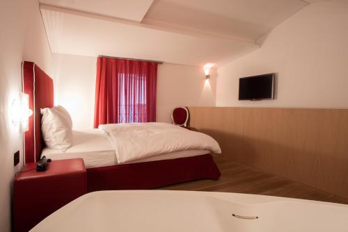 Hotel Gabbani Room Type - Deluxe Junior Suite