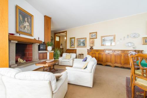  APPARTAMENTO AMPIO E INDIPENDENTE Con VISTA GIARDINO in Paderno dʼAdda