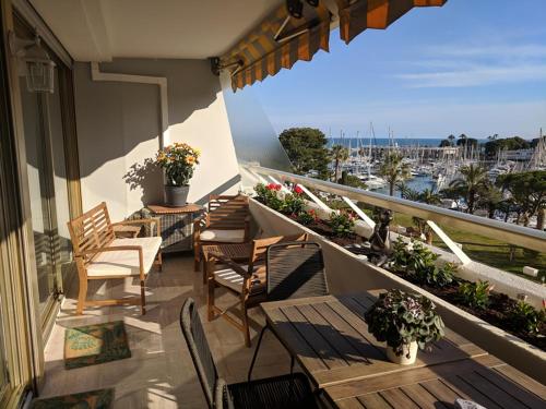 French Riviera Condo 4 Rent in Marina Baie des Anges