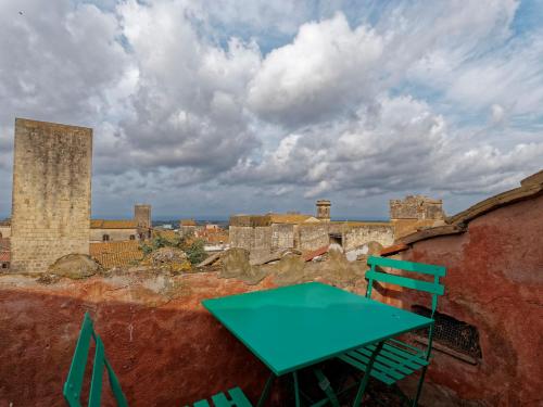 L’Arrocco - La Torre col Mare sul Tetto