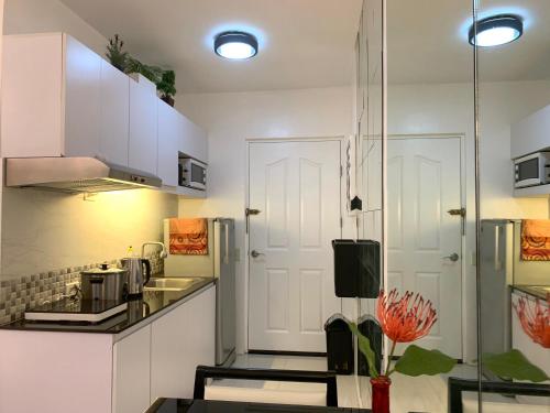 尼诺伊·阿基诺国际机场附近阿维达公寓 尼诺伊·阿基诺国际机场附近阿维达公寓