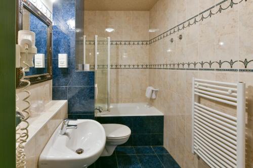 Hotel De Gramont - image 2