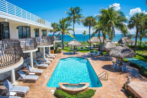 High Noon Beach Resort in Lauderdale-by-the-Sea