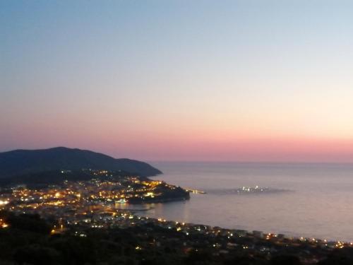 Una terrazza sul mare - Ogliastro Cilento