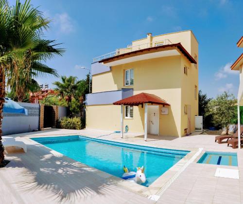  Villa Belek Resort Private Pool Near Land Of Lagent in Belek