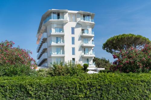 Hotel Garden Sea - image 12