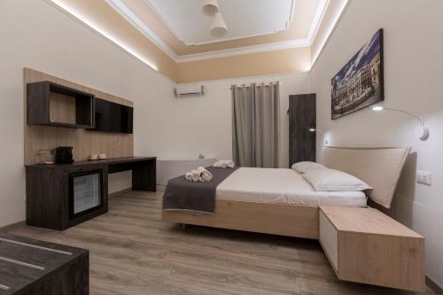 Deluxe Suite with Spa Bath room in Sammartino suite