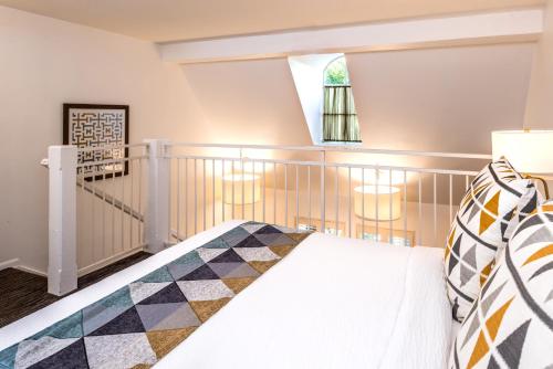 Wine Valley Inn - image 5