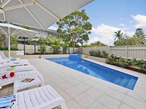 B&B Palm Beach - Oceans Eleven at Iluka Resort Apartments - Bed and Breakfast Palm Beach