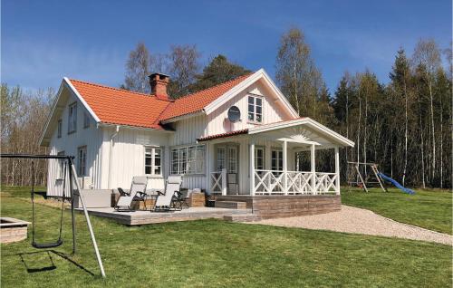 Lovely Home In Sollebrunn With Wifi - Hyringa