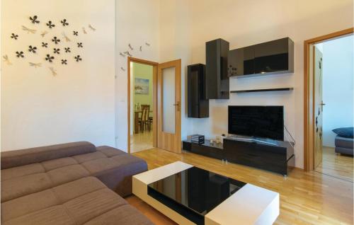  Two-Bedroom Apartment in Umag in Umag