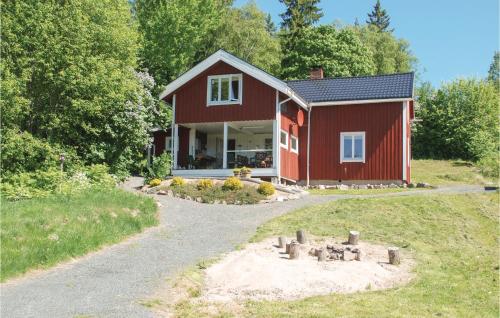 Nice home in Nordmarkshyttan with 4 Bedrooms, Sauna and WiFi - Nordmarkshyttan