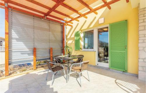  0-Bedroom Apartment in Pinezici in Pinezici