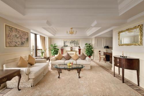Shangri-La Shenzhen - image 5