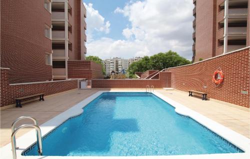 Awesome apartment in Alicante with 3 Bedrooms, Outdoor swimming pool and WiFi