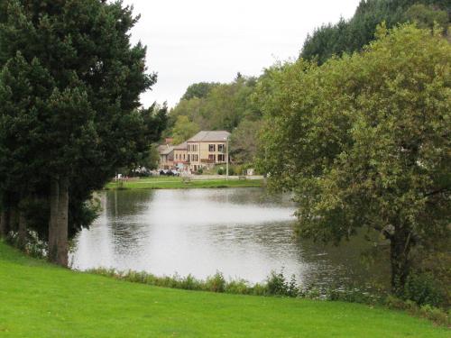 Au Lac des Moines - Le Mayet-de-Montagne