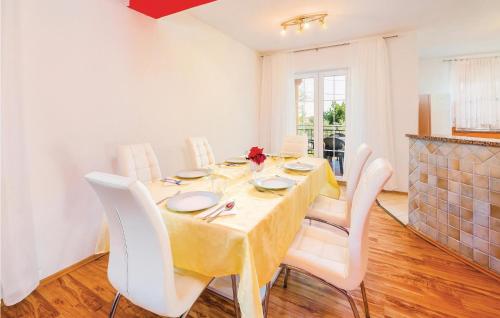  Three-Bedroom Apartment in Labin in Labin