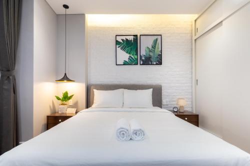 Studio Apartment image 5