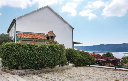  0-Bedroom Apartment in Komarna in Komarna