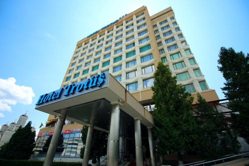 . Hotel Trotuş