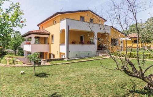  One-Bedroom Apartment in Umag in Umag