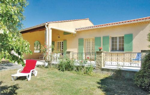 2 Bedroom Cozy Home In Saint Trinit - Ferrassières