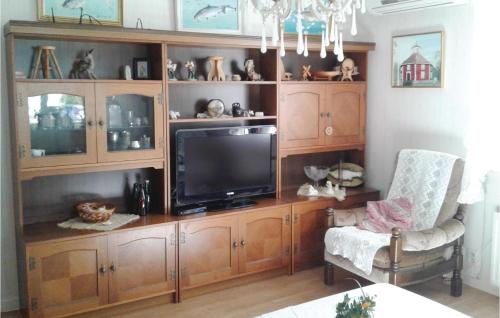 Awesome Home In Sjotorp With Wifi in Sjötorp
