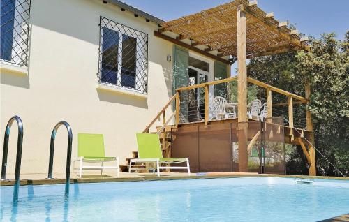 Lovely Home In Sollies Toucas With Outdoor Swimming Pool - Location saisonnière - Solliès-Toucas