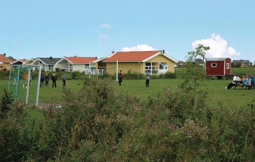 Ferienhaus mit Sauna und Whirlpool in Friedrichskoog Spitze Strandpark 20