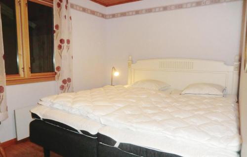 Nice home in Slvesborg with 3 Bedrooms and WiFi
