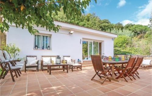 Vista exterior, Beautiful Home In St, Cebri De Vallalta With 3 Bedrooms, Private Swimming Pool And Outdoor Swimming  in Sant Cebria de Vallalta