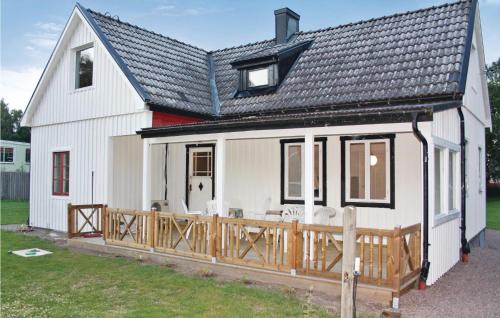 Stunning Home In Hr With 2 Bedrooms - Höör