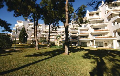 Beautiful Apartment In Calahonda - image 2