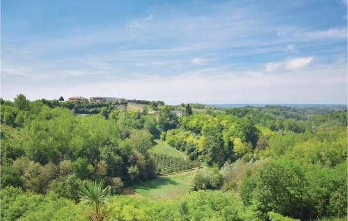 Gorgeous Home In Cuccaro Monferrato Al With Kitchen