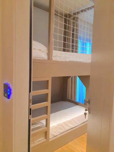 Hotel President - image 11