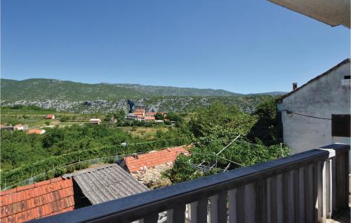  Apartment Put 06 in Kučiće