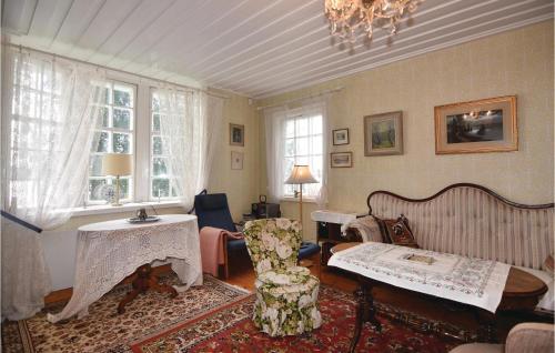 4 Bedroom Amazing Home In Brunskog in Brunskog