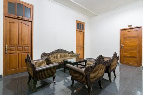 Foto - RedDoorz near Tugu Yogyakarta